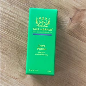 TATA HARPER - love potion